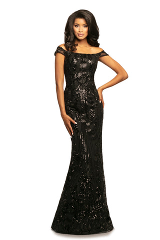 black fitted sequin dress