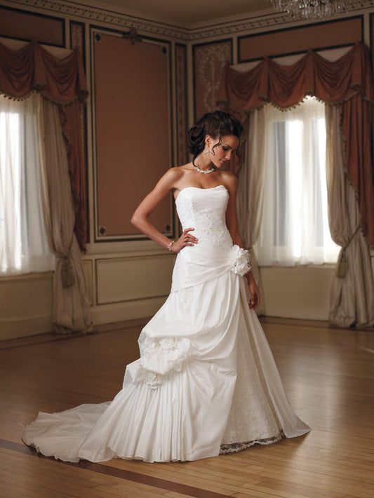 Private Bridal 18797 Size 20 Satin A Line Strapless Wedding Dress