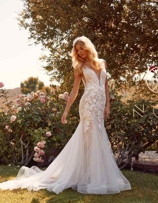 Nox Anabel R346 Size 4, 10 A Line 3D Floral Lace Wedding Dress V Neck –  Glass Slipper Formals