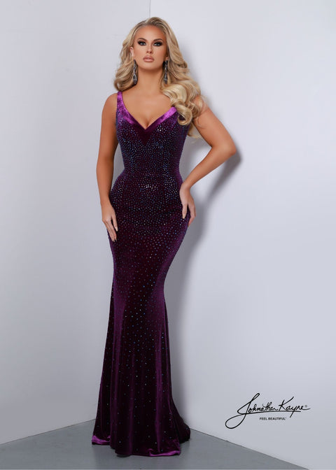 Johnathan Kayne 8088 Size 6 Royal pageant gown velvet prom dress – Glass  Slipper Formals