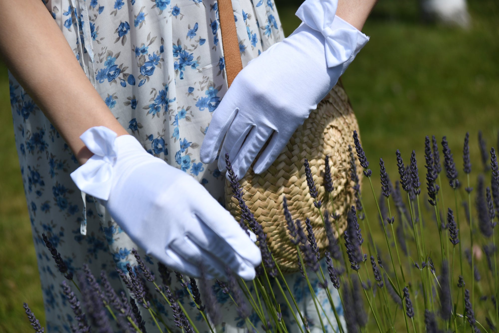 cornelia james gloves