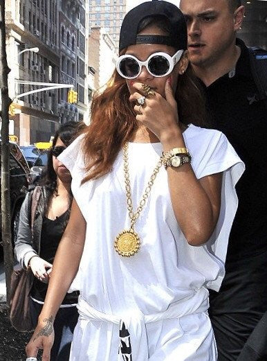 Chic Chanel Wearing Celebrities getting the Look with Vintage Pieces ...