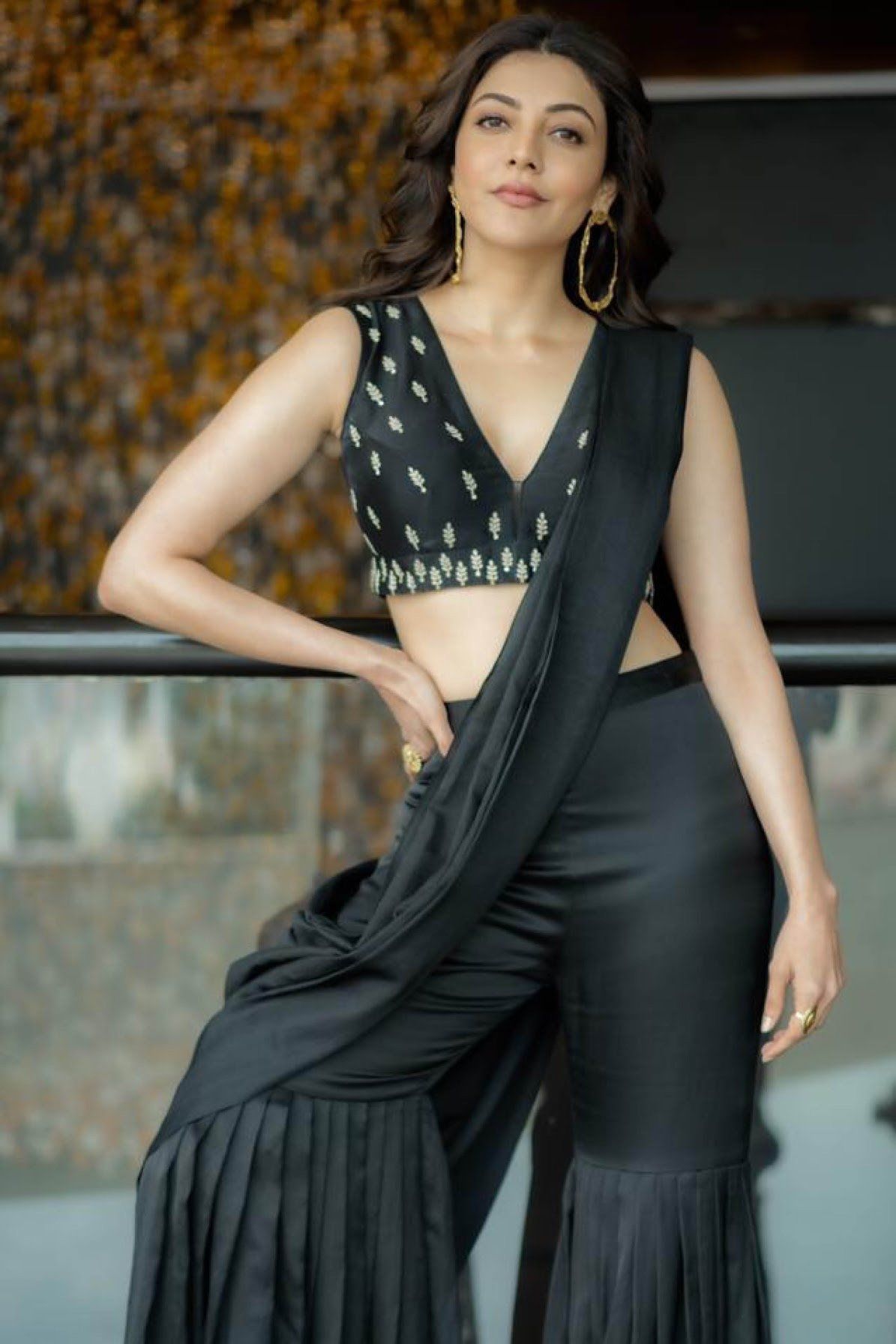 [Image: kajal-aggarwal-in-black-sharara-with-cha...1596514308]