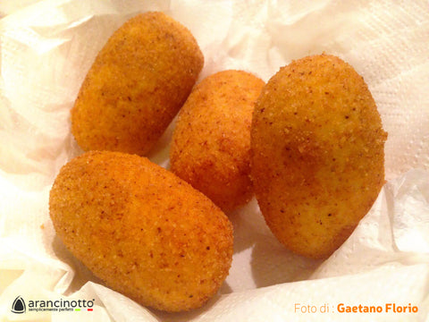 Kasanova Modena - cc Grandemilia - Novità!!! :) Arancinotto, lo stampo per  arancini! Pratico e veloce, con arancinotto potrete realizzare arancini,  supplì, polpette ripiene e crocchè di patate. Inoltre all' interno della