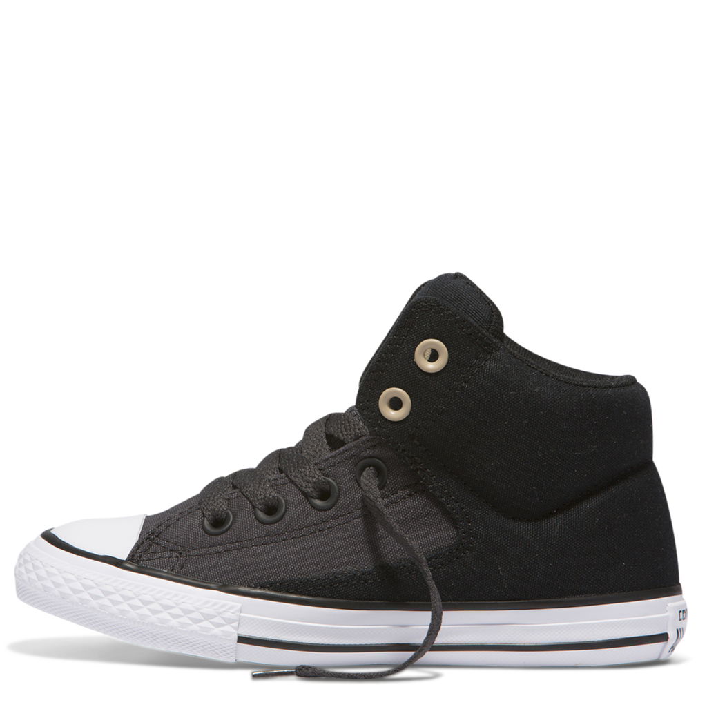 junior high top black converse