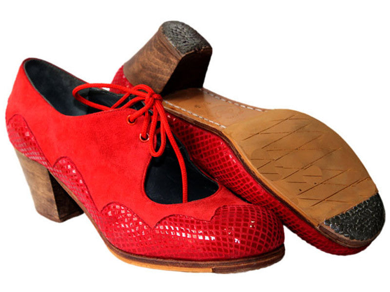 Zapato de flamenco con cordones