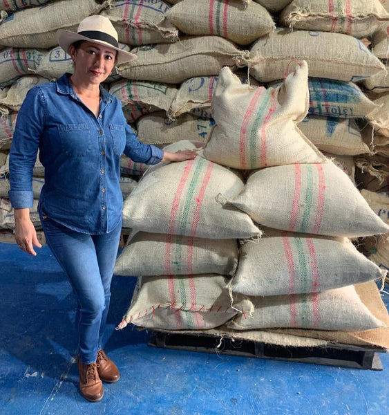 Yennis Esperanza Coffee producer