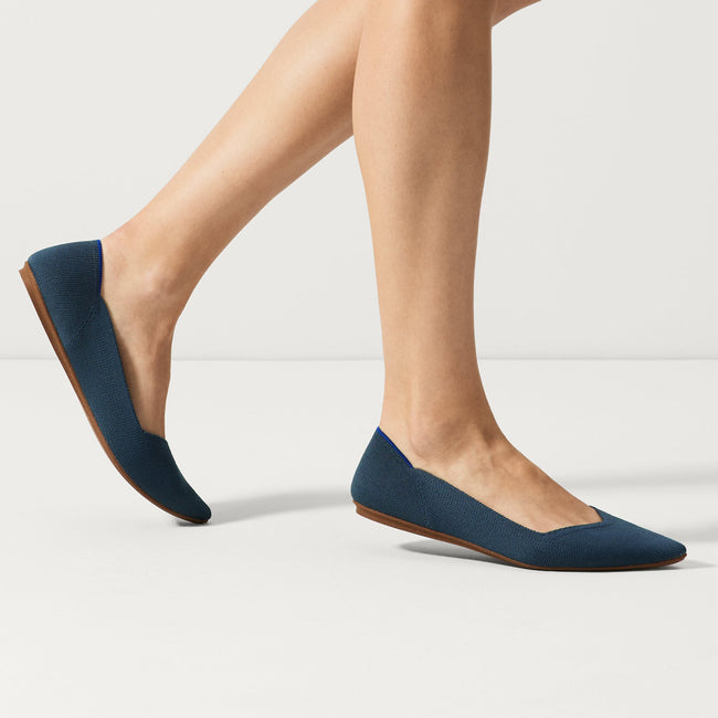 The Point in Navy | Women's Shoes | Rothy's