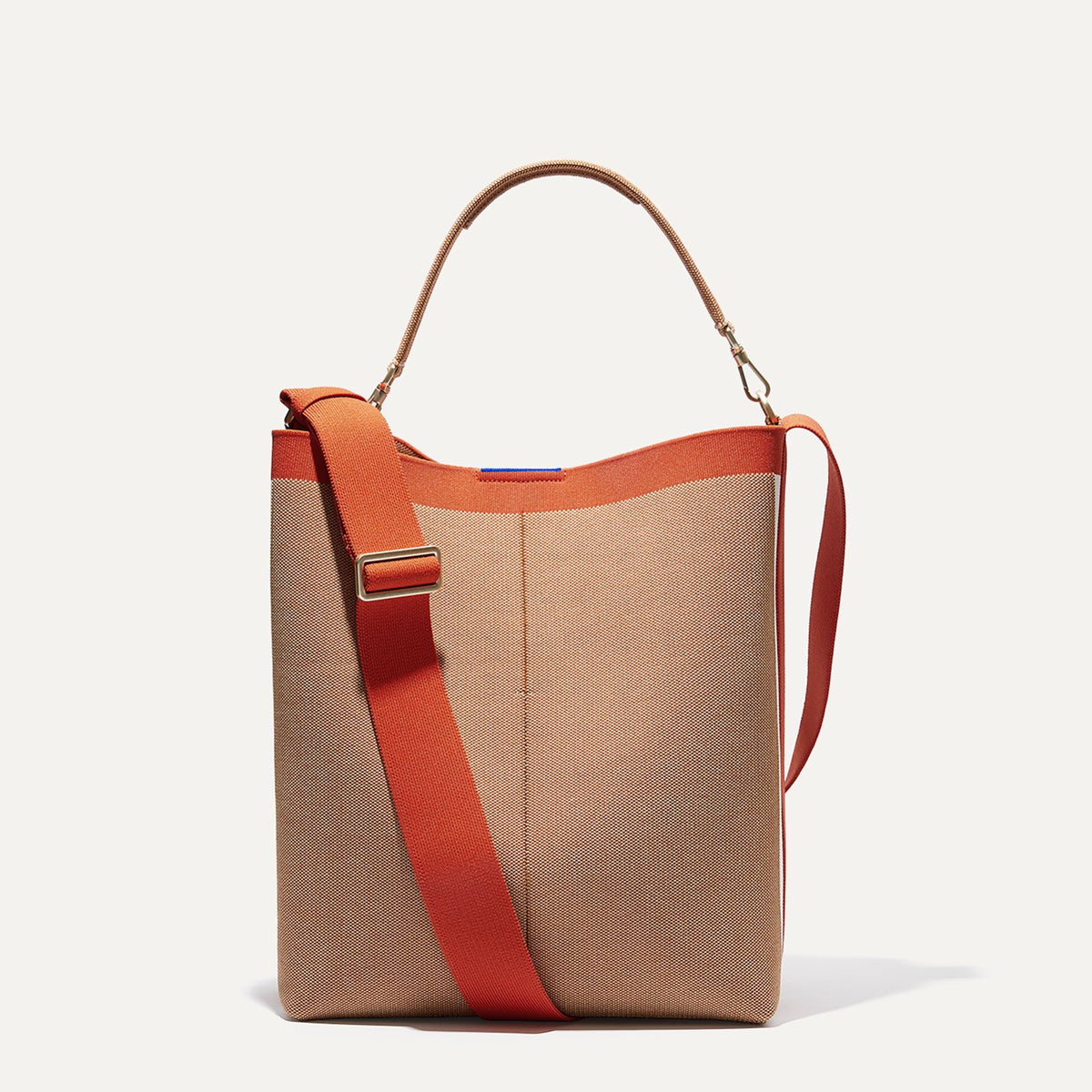 The Bucket Bag in Caramel Spice | Bags & Accessories | Rothy's