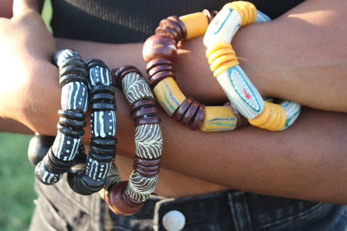 Brown and yellow glass bead bracelet