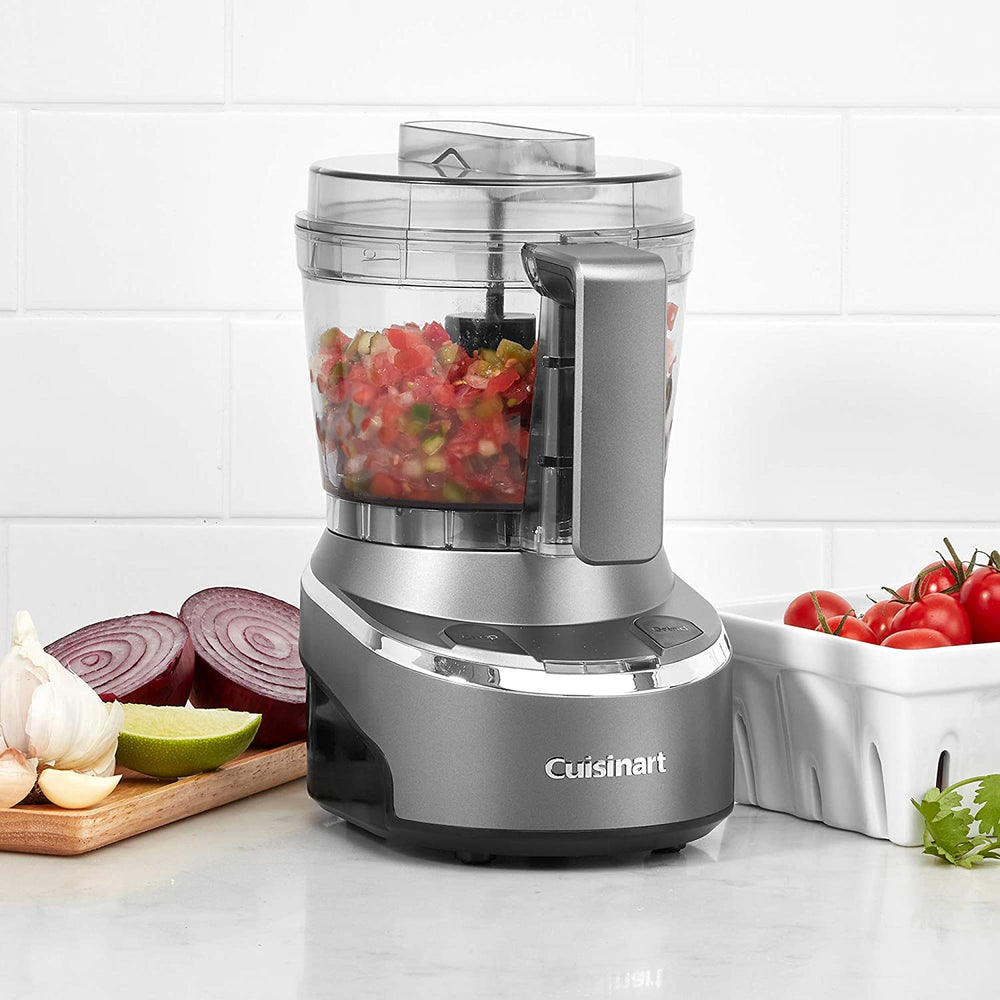 https://cdn.shopify.com/s/files/1/0877/8040/products/cuisinart-evolution-x-cordless-rechargeable-chopper-4-cup-726189.jpg?v=1642785696&width=1000