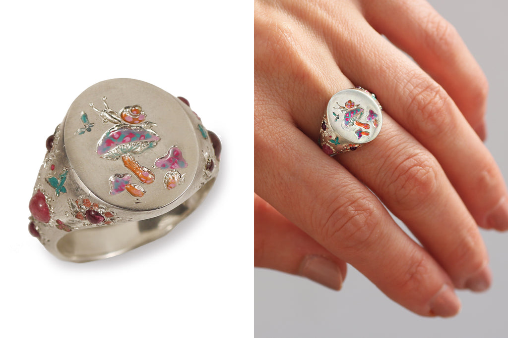 MArtina signet ring mushroom