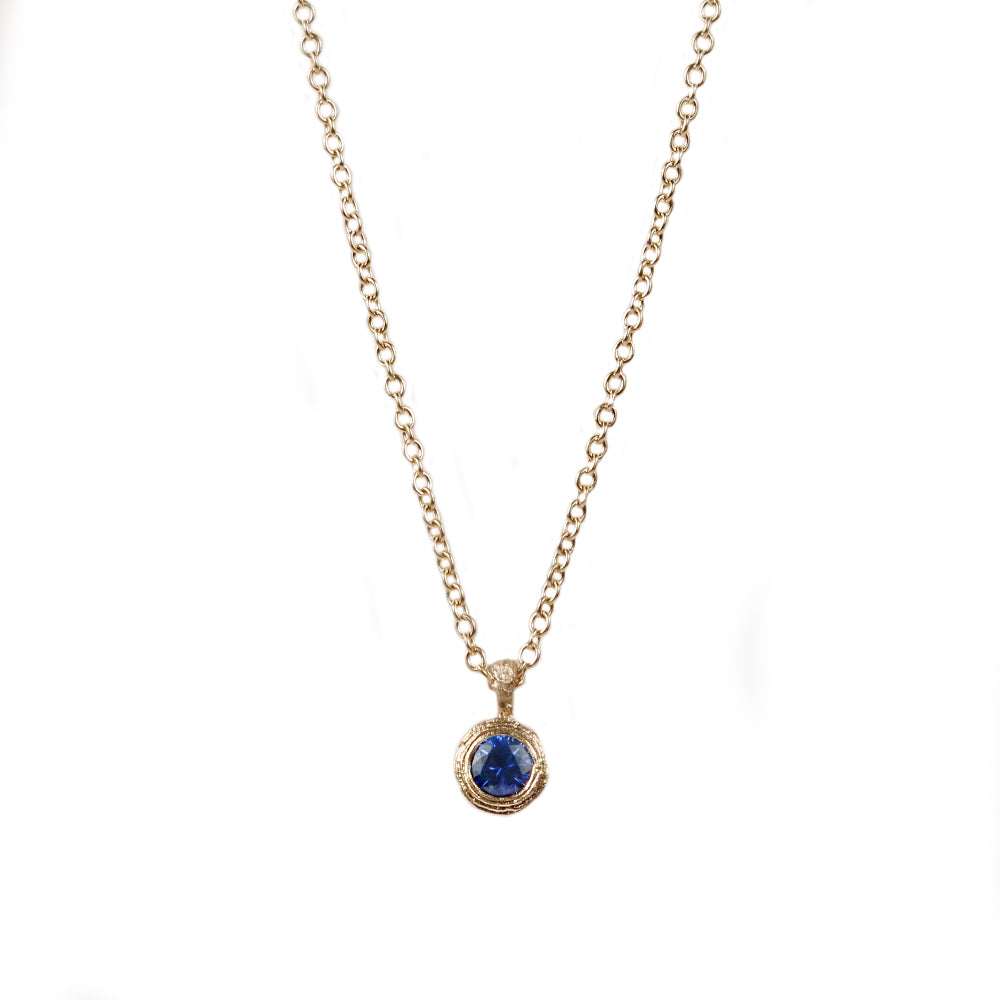 Rashi Ratna Silver pendant Blue Sapphire Gemstone – Karizma Jewels