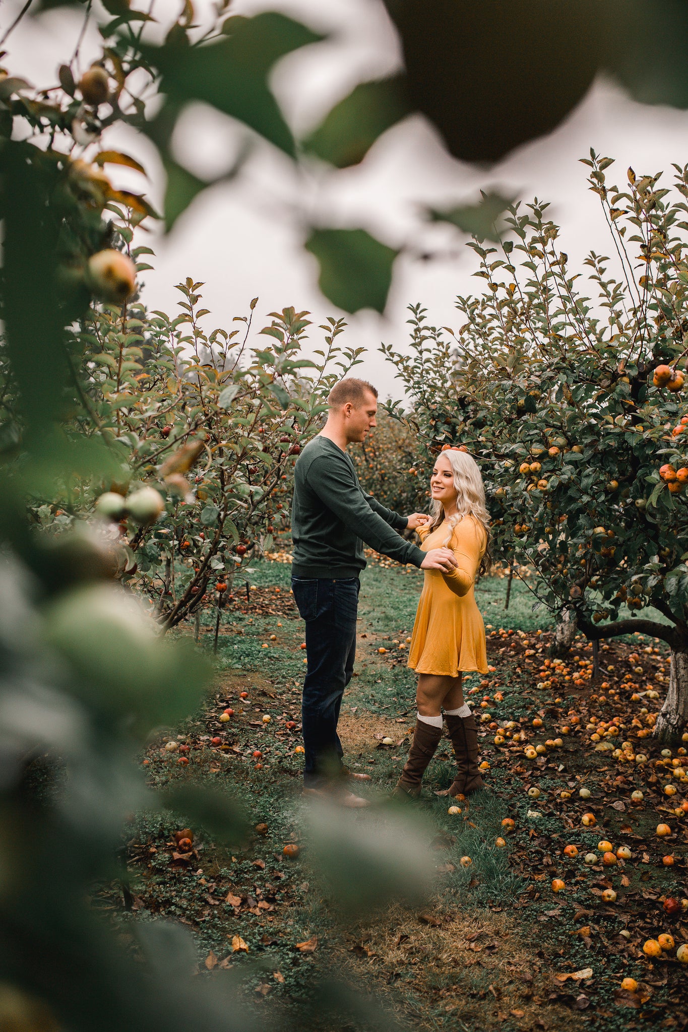 5 Engagement Session Tips by Ella Winston