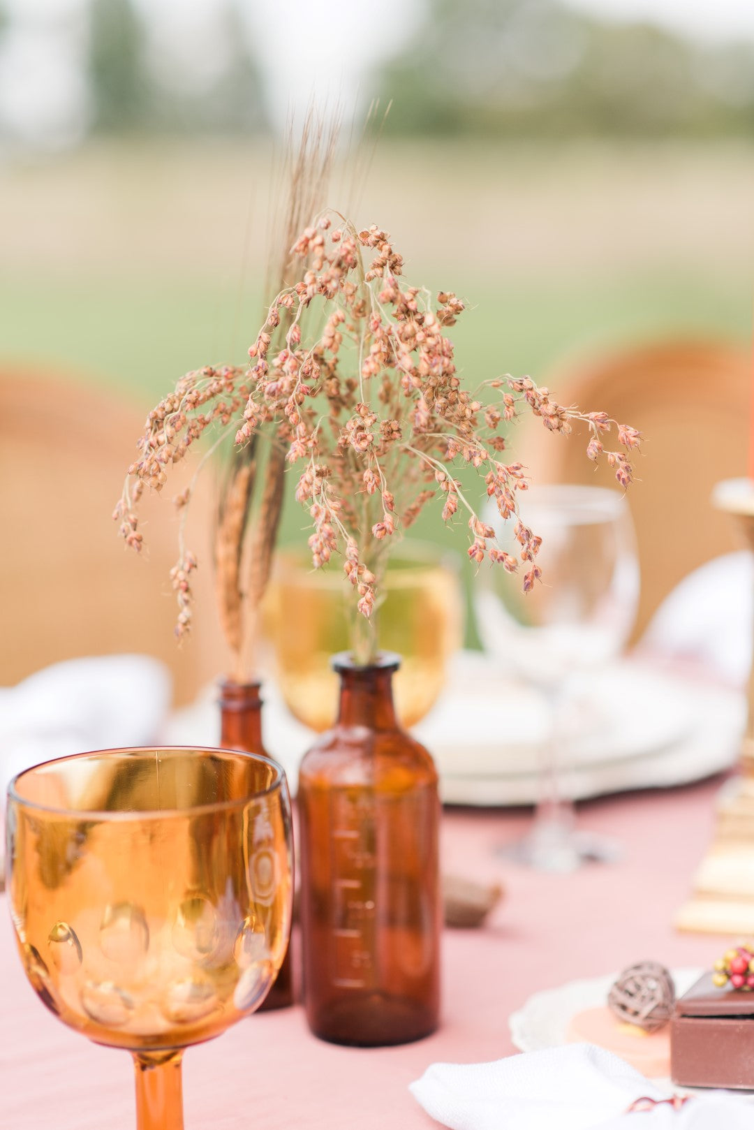 fall wedding trends in table decor