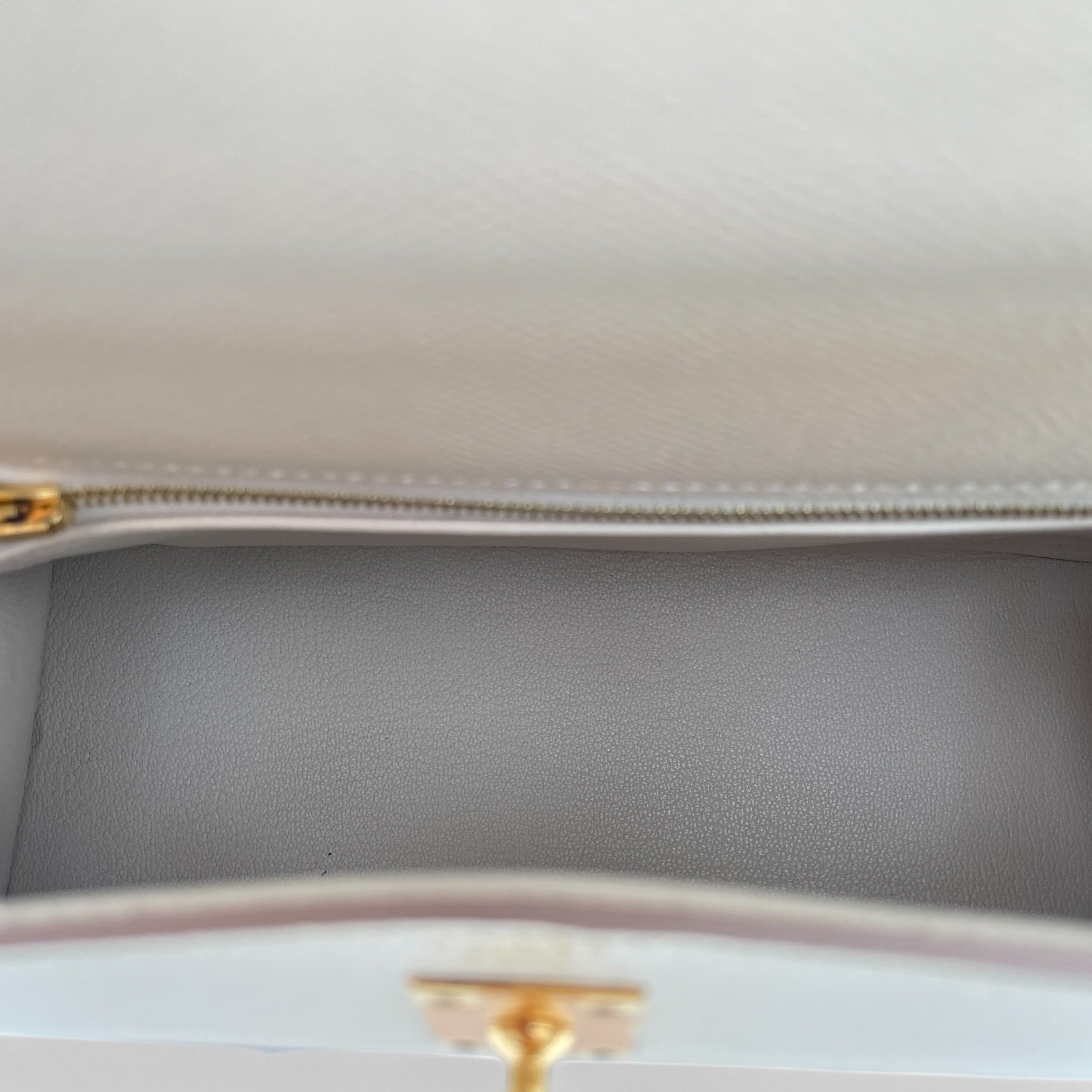 Hermes Kelly 28 Togo 6O Vert Bronze/ Vert Cypres - 0117m7-10_b9e95f17-dbde-409b-b06f-2311d3e5e521