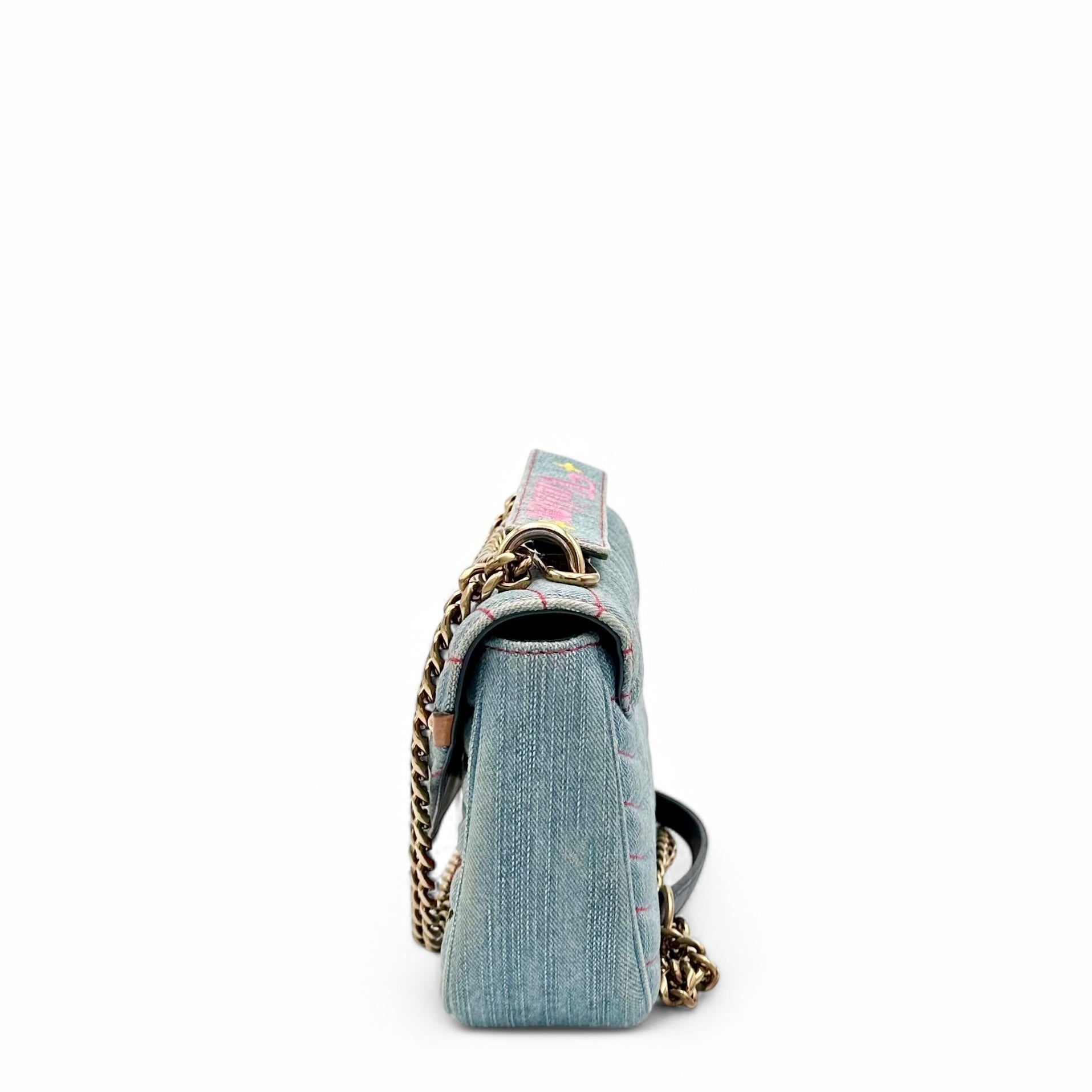 Louis Vuitton Lucky Charms Embroidered New Wave Chain Bag MM Denim Light Blue - 0218n3-4_f36e8b7f-3444-44b2-a671-623c2ab6d242