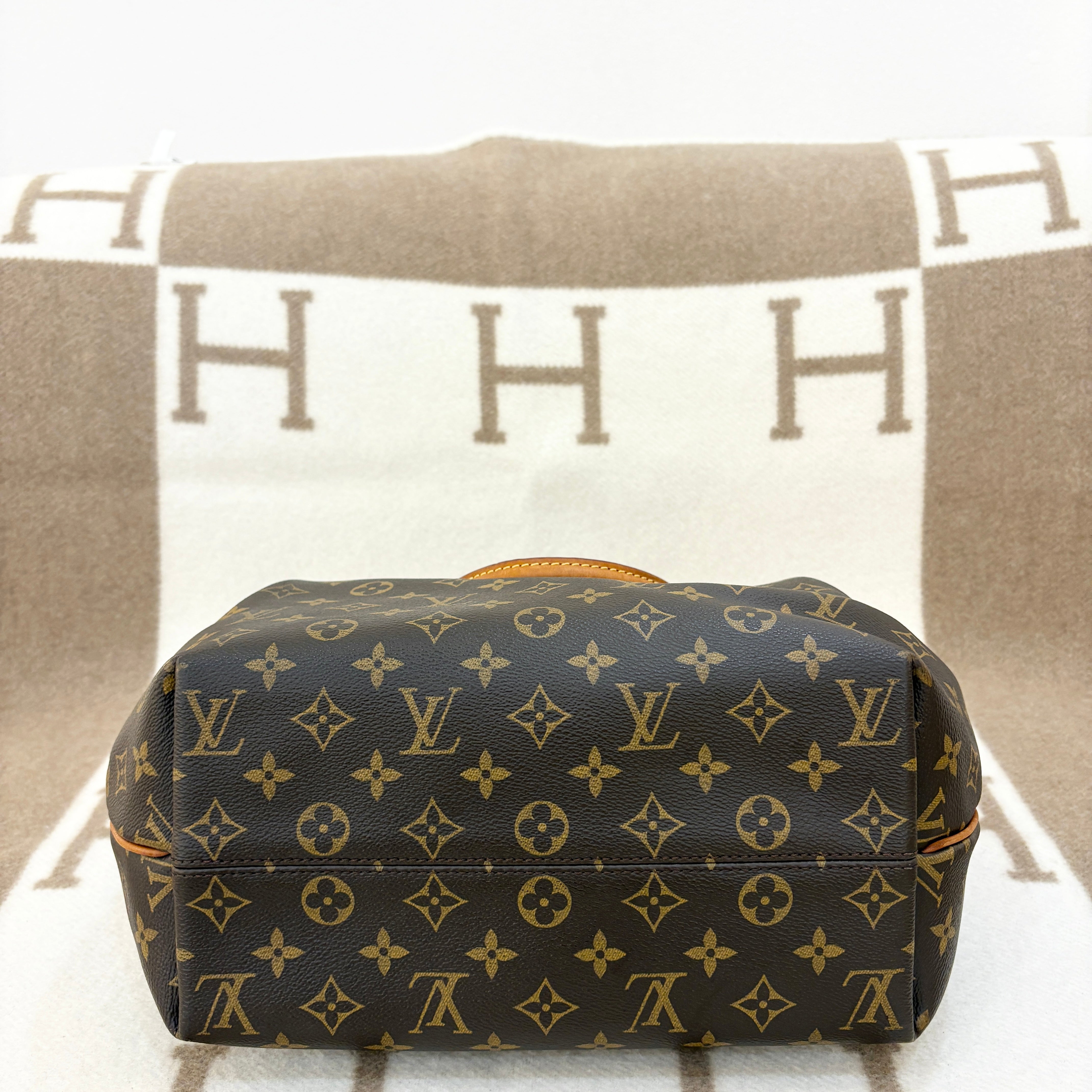 Louis Vuitton Turenne MM Monogram Brown - 0313m1-4_84dbf573-1256-4bc6-892c-c5aadb93c4b0
