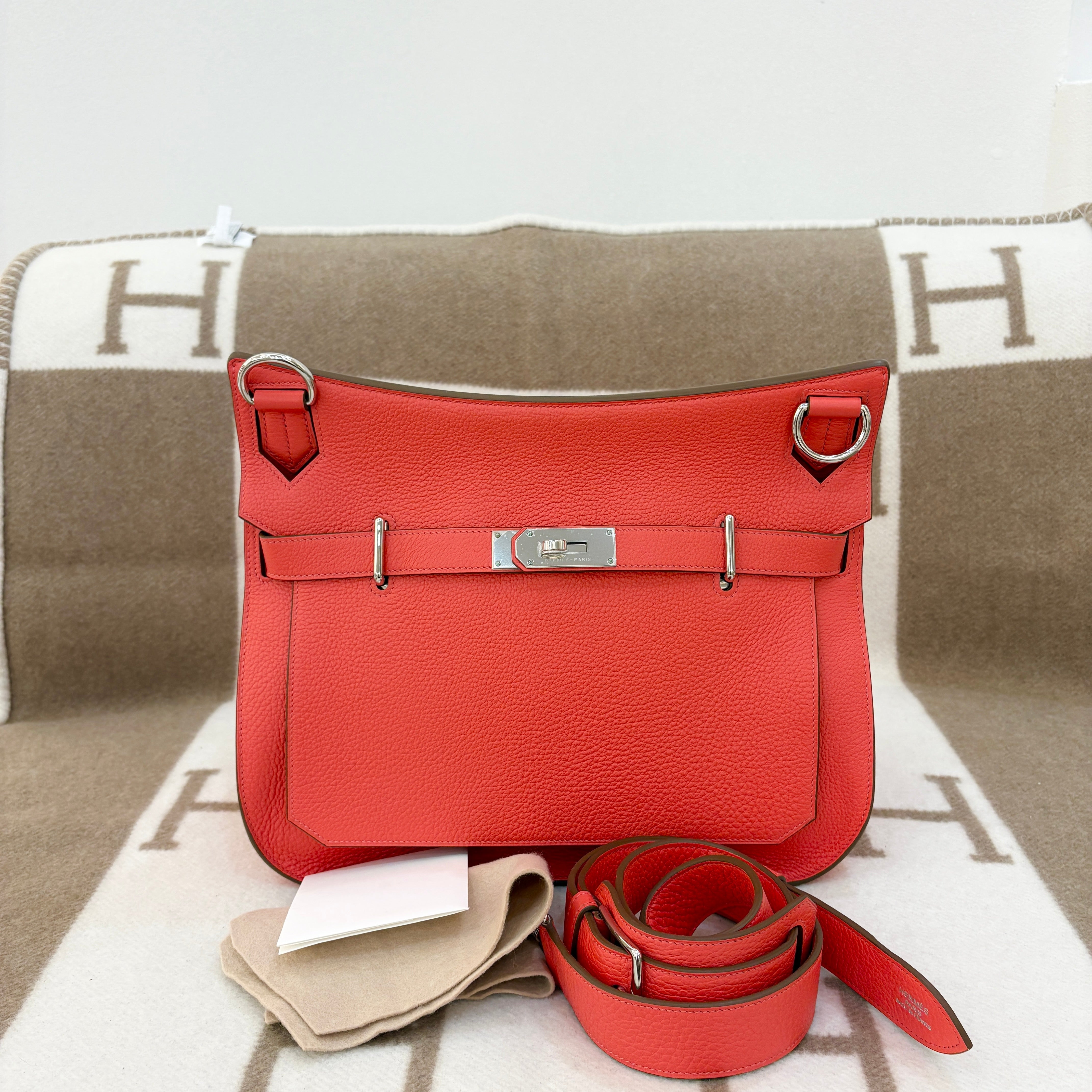 Hermes Jypsiere 34 Taurillon Clemence T5 Rose Jaipur - 0314m2-15_38c4652d-711c-437f-88b6-be1255e60381