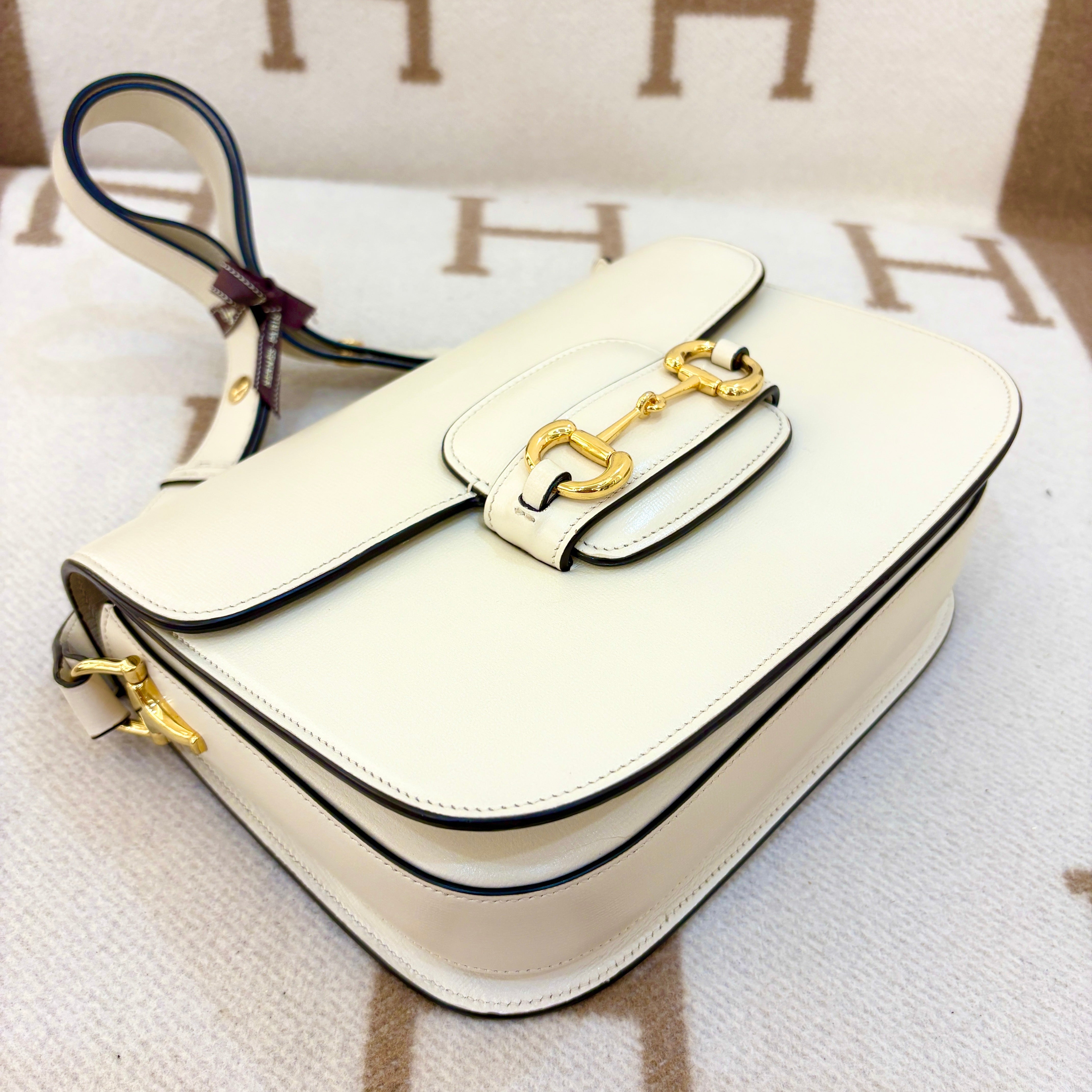 Gucci Small Horsebit 1955 Calfskin White - 0524n7-9