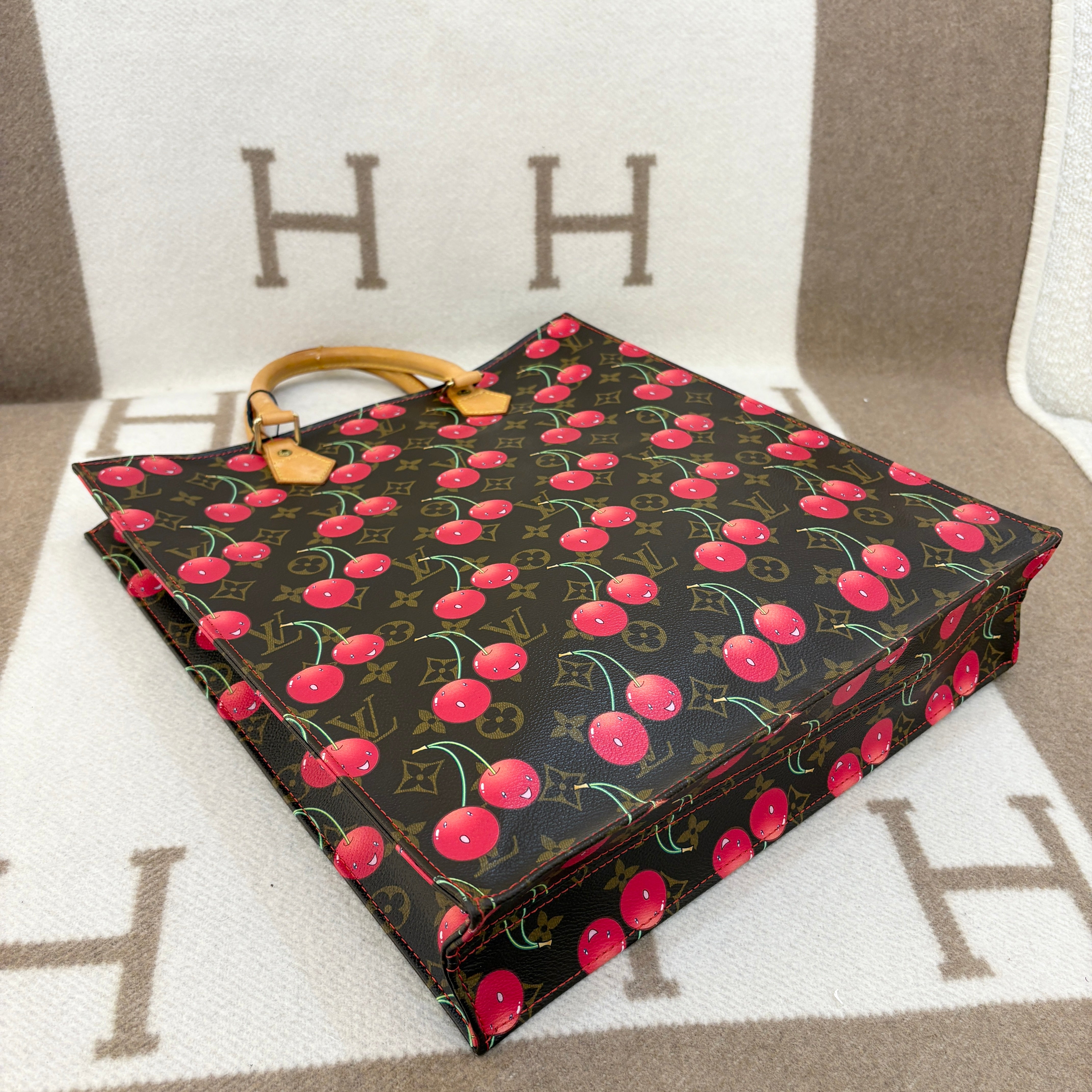 Louis Vuitton Cerises Sac Plat Monogram Brown Red - 0602n3-9_9849de32-0872-4400-9f28-de0ad4fc27e2