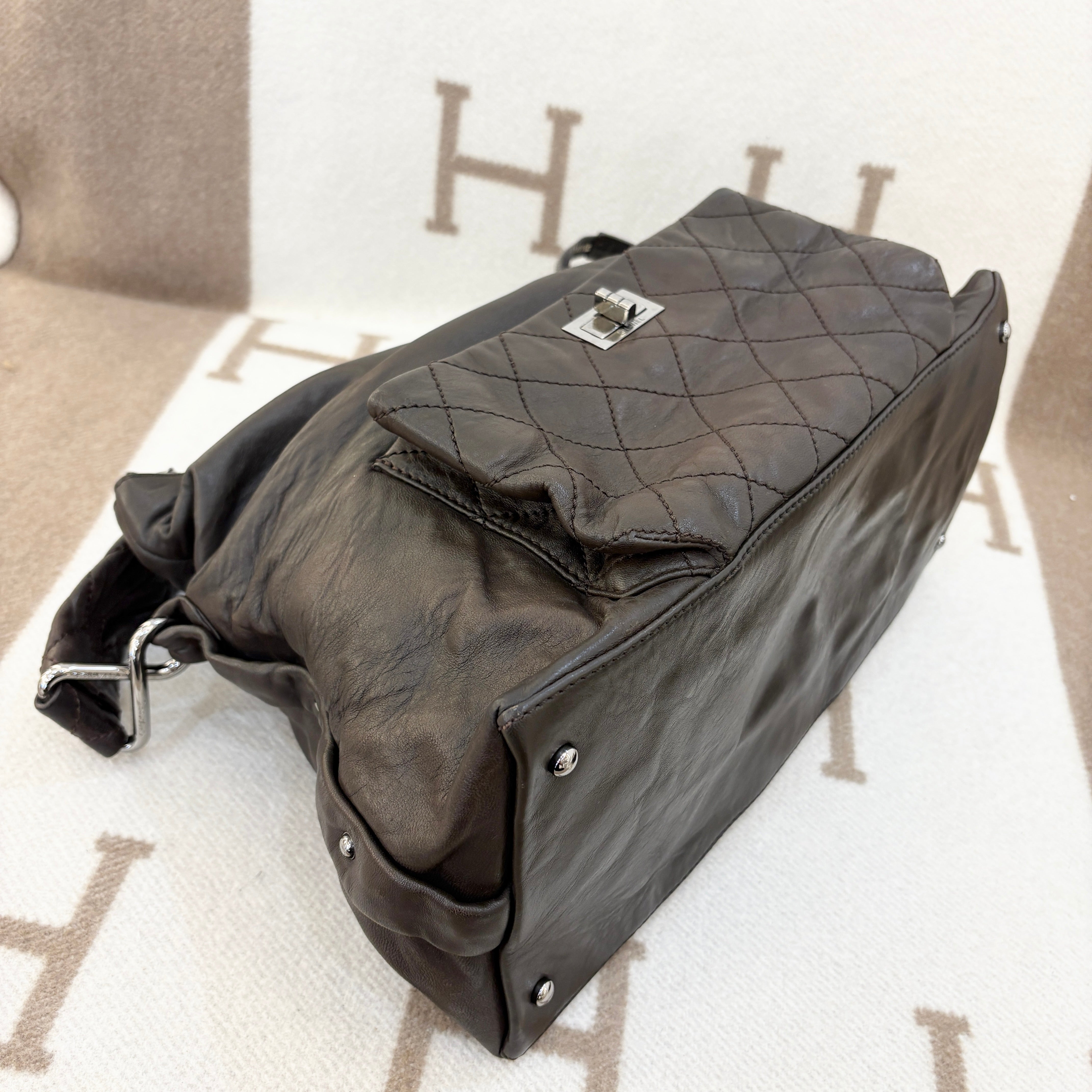 Chanel Tote Bag Lambskin Dark Brown - 0602p7-9
