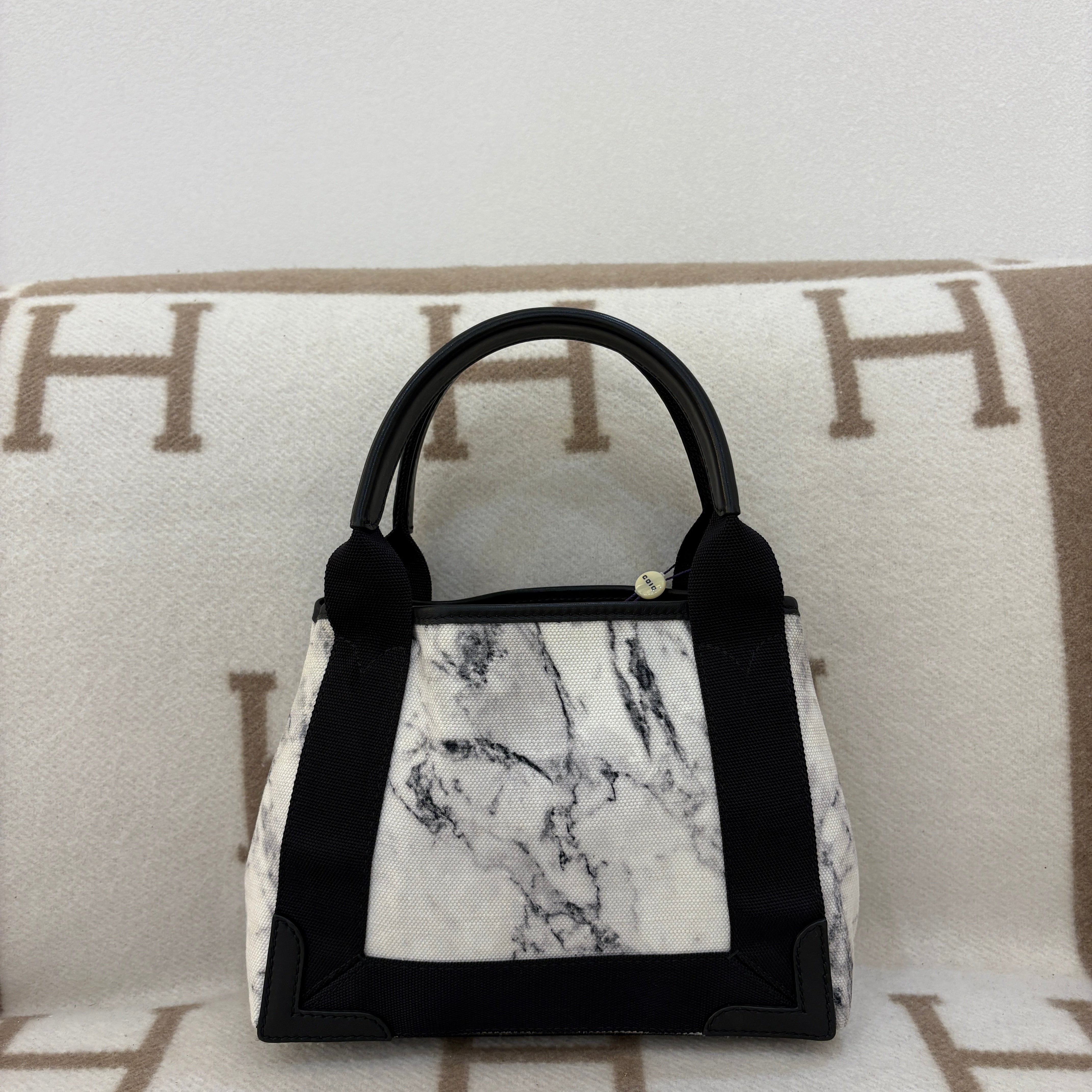 Balenciaga Navy Xs Cabas Canvas White Black - 0605m3-4