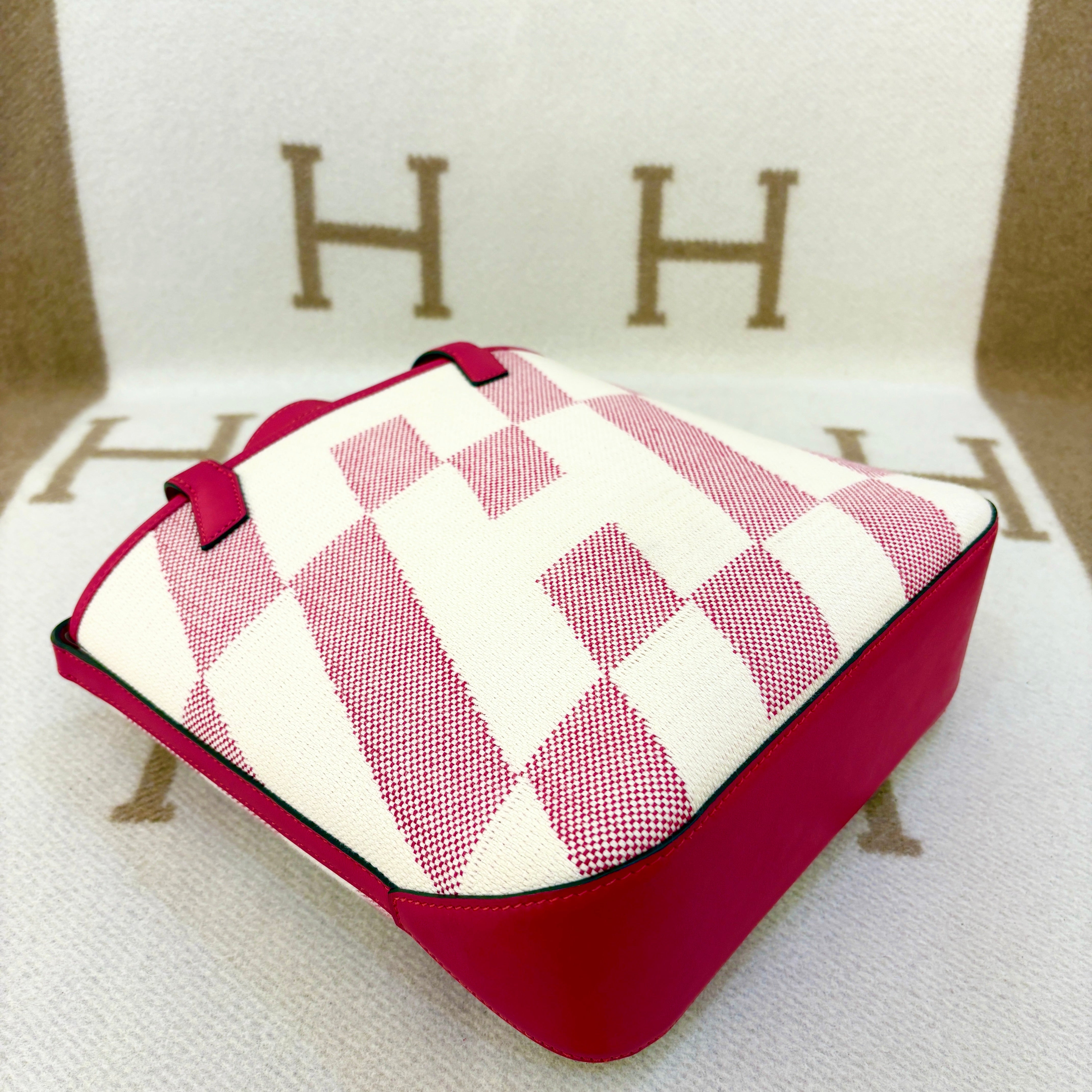 Hermes Cabas H En Biais Tote 27 Toile 90 Framboise 14 Beige - 0622m1-10_cc26fd9a-a508-4410-ac6c-d8b1039cbf23