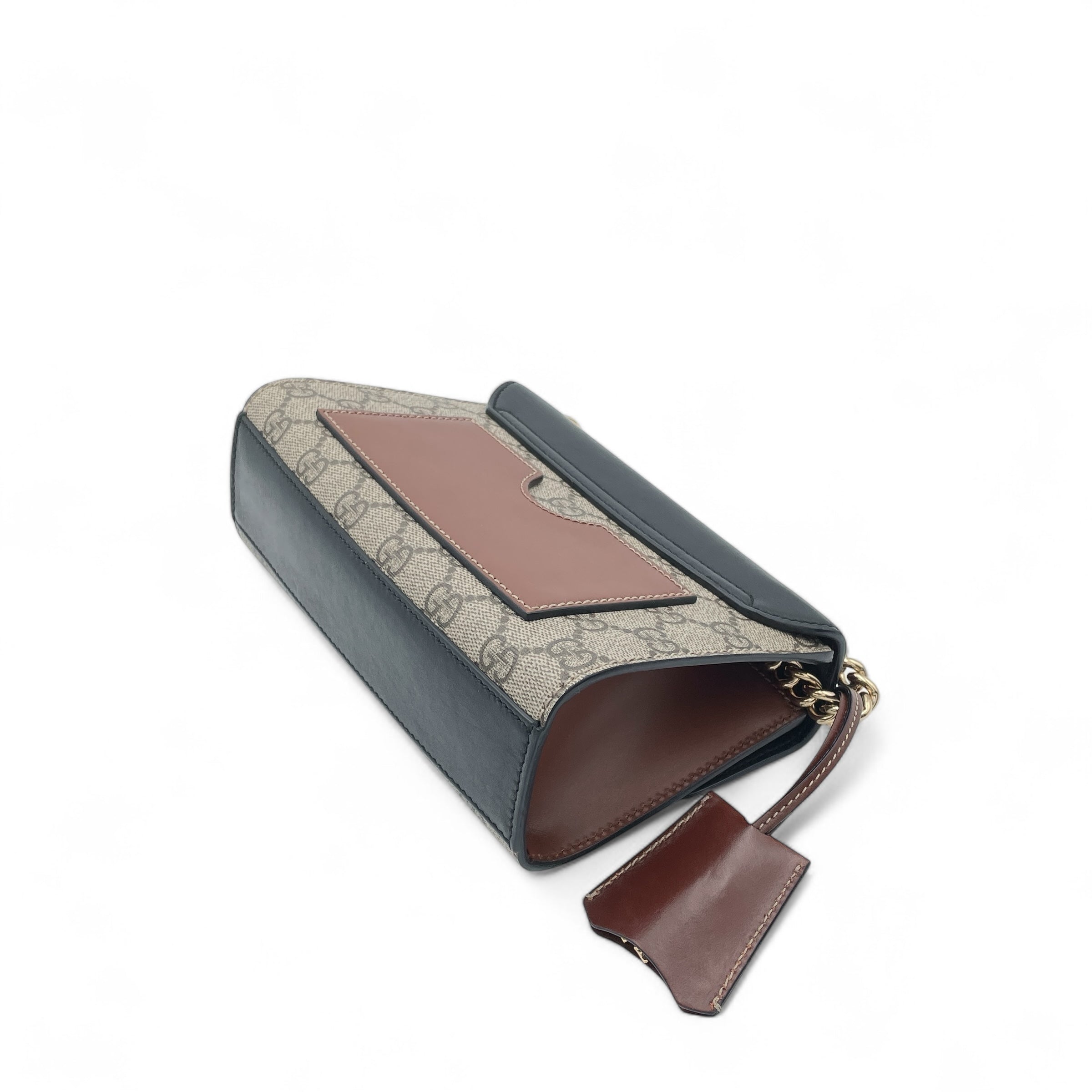 Gucci Small Padlock Shoulder Bag Monogram Black - mh2419286-9_cb42eb42-c4ff-42b7-88e6-bffa5d896144