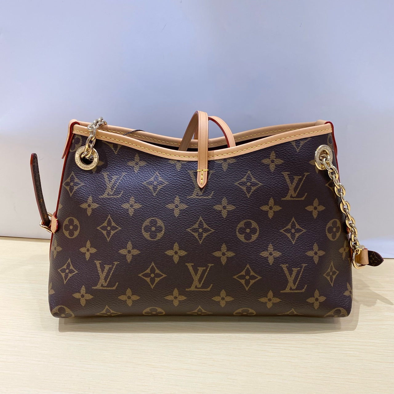 Louis Vuitton Carryall PM Monogram - mh2500999-4_473ecbd5-4d9c-4042-b9a5-ca6e06cd9003
