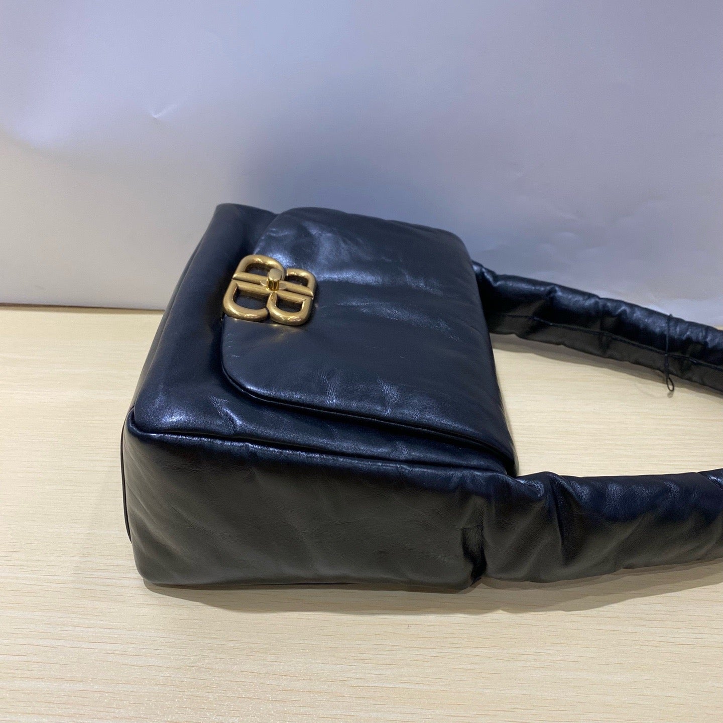 Balenciaga Small Sling Shoulder Bag Calfskin Black - mh2503564-3