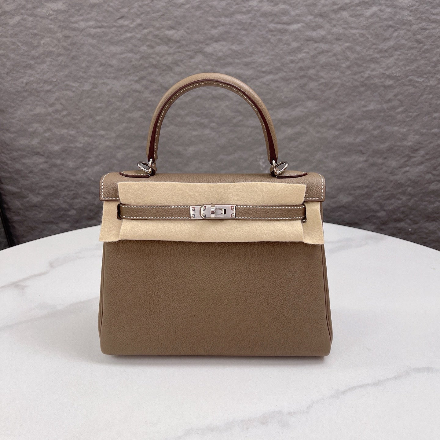 Hermes Kelly 25 Togo 18 Etoupe - mk101754-10_7d9f9e8b-0ee1-4ff4-99c0-488bf20ab539