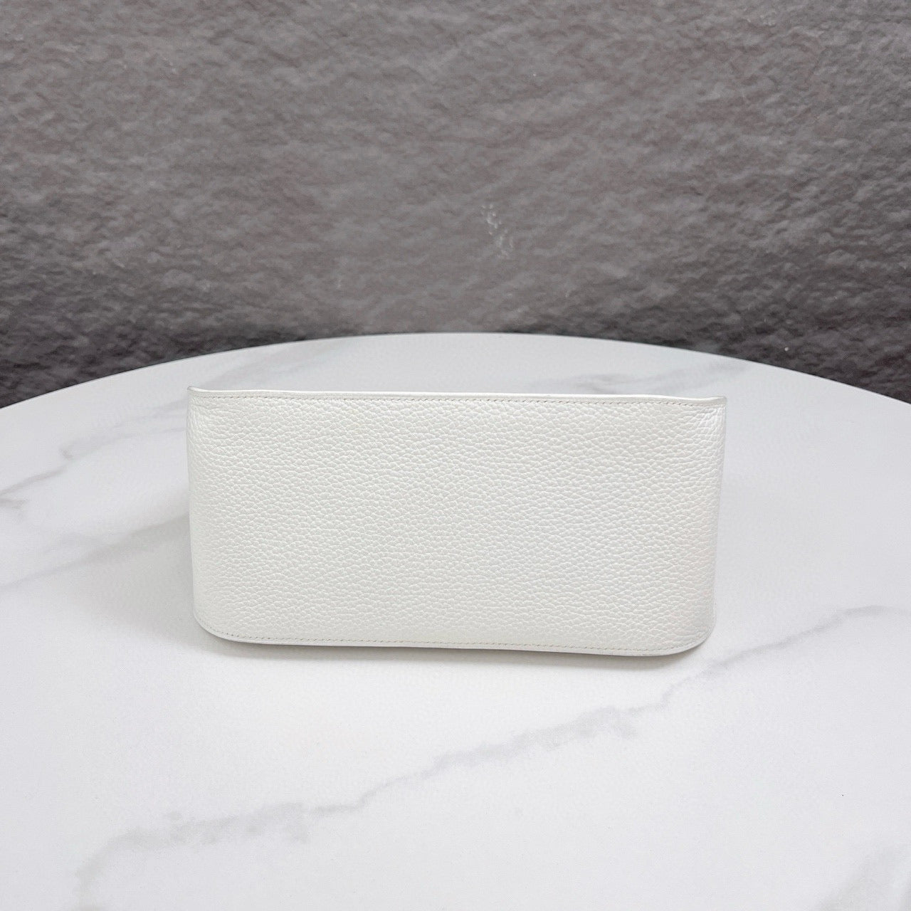 Hermes Jypsiere 28 Taurillon Clemence 01 White - mk102364-14_092929a1-b33a-4df3-9a57-00f5a92a48b0