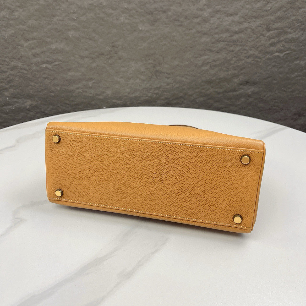 Hermes Kelly 28 Lisse 3H Orce - mk103077-17_51f32c40-8075-4b24-abd8-8cc79b81a71f