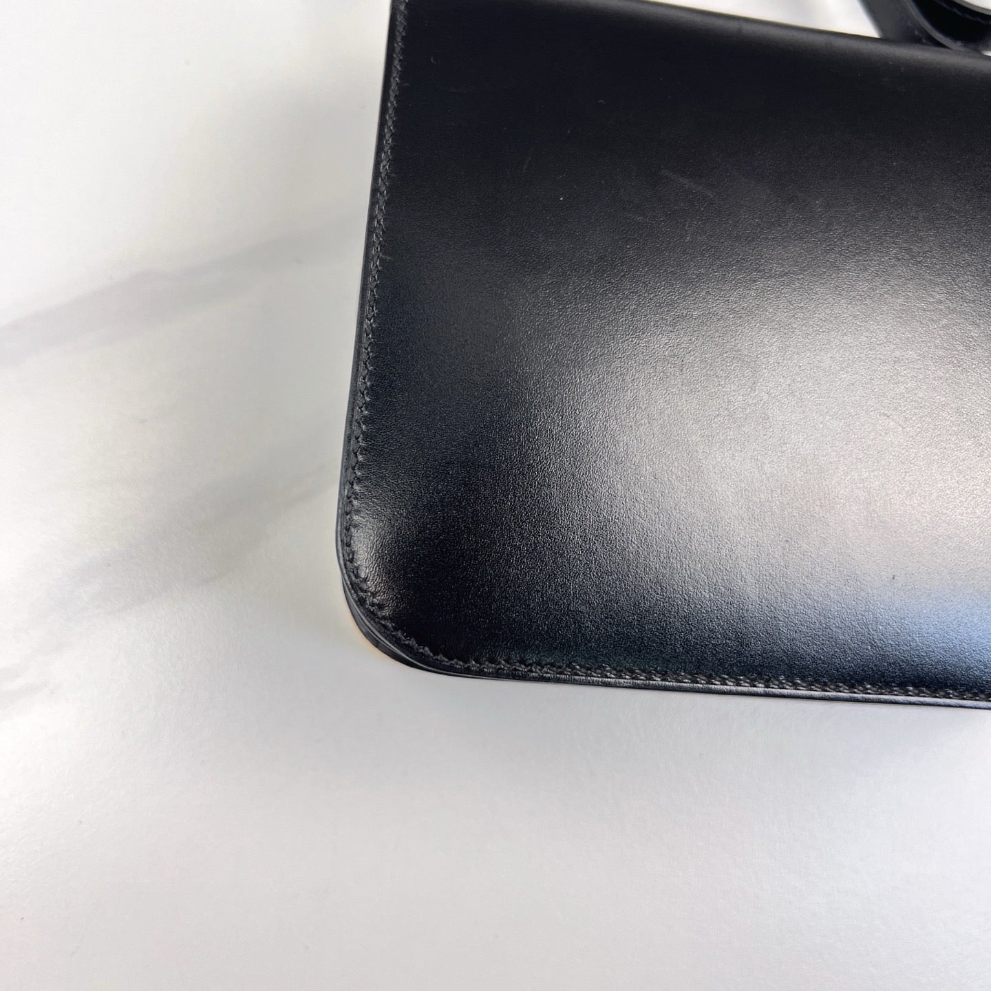 Hermes Constance 19 Box 89 Noir - mk103132-13_32e2c172-61d6-4db9-b773-93c73d35deb3