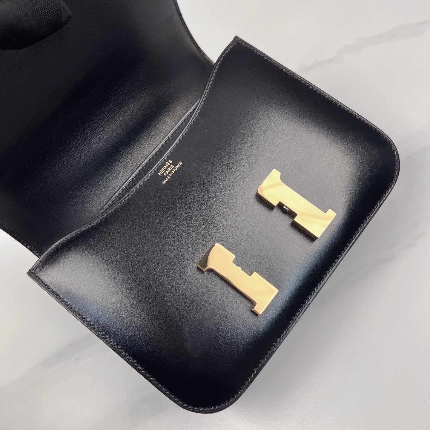 Hermes Constance 19 Box 89 Noir - mk103132-8_ad330ce0-5ceb-4688-a08c-260326645530