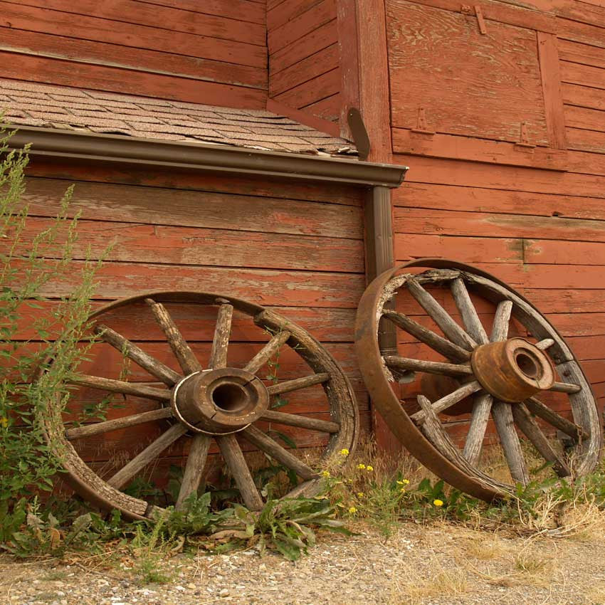 Red Barn Wheels Backdrop 1260 Backdrop Outlet