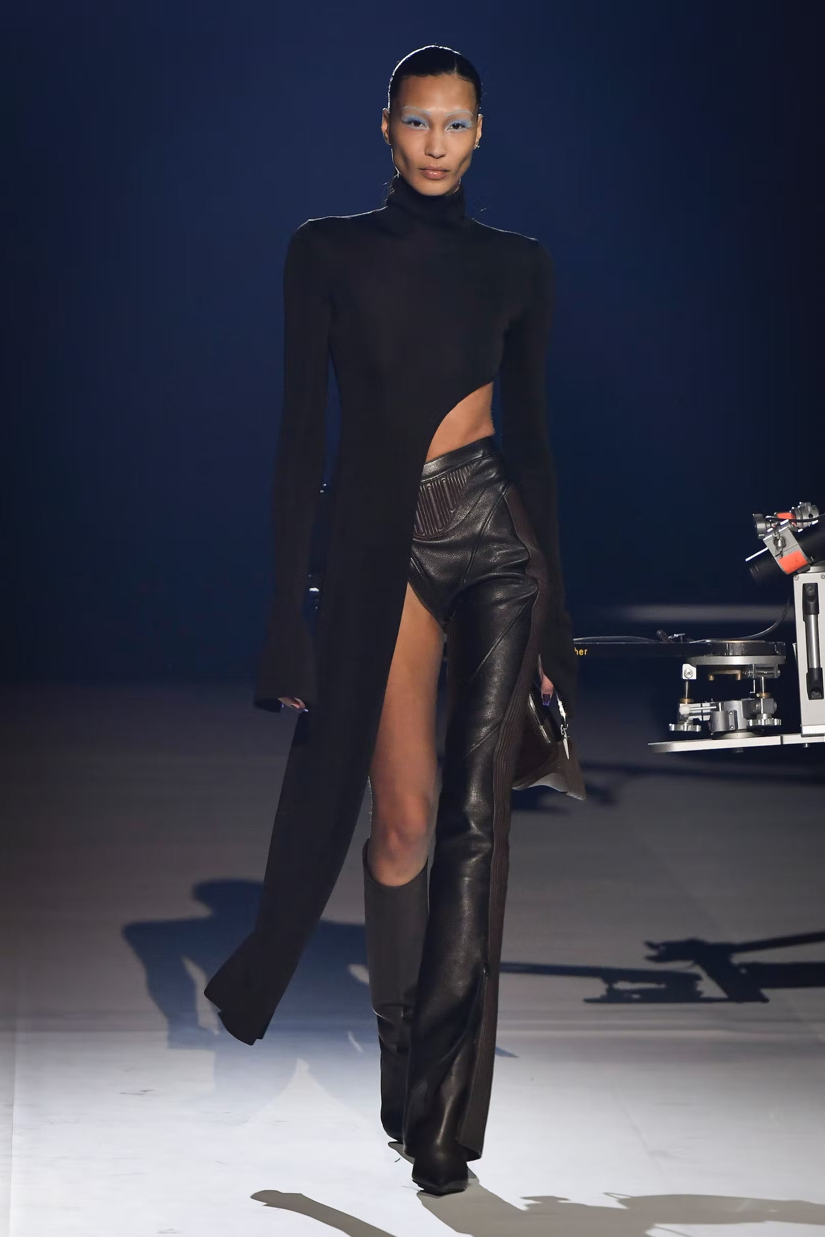 Повернення Mugler