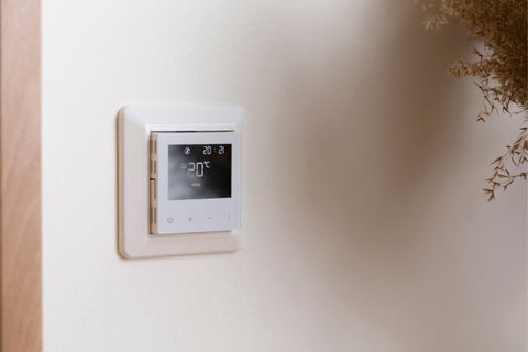 Futurehome - Thermostat 16A White - Electric car wholesaler