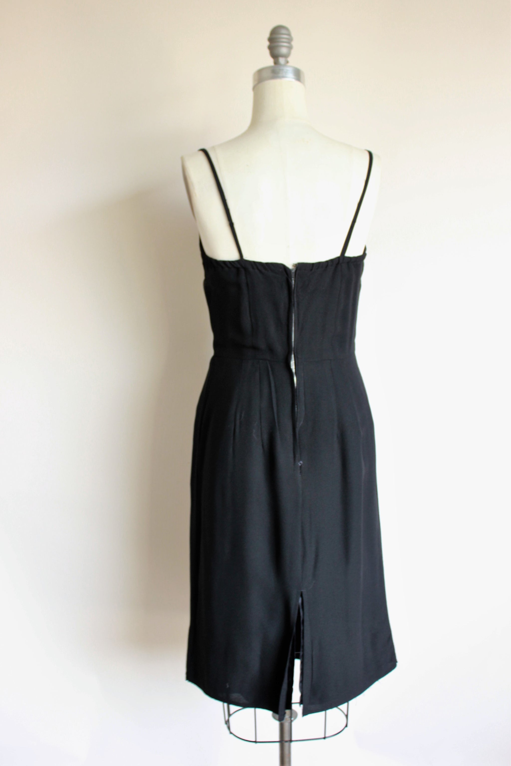 Vintage 1960s Black Crepe Dress – Toadstool Farm Vintage