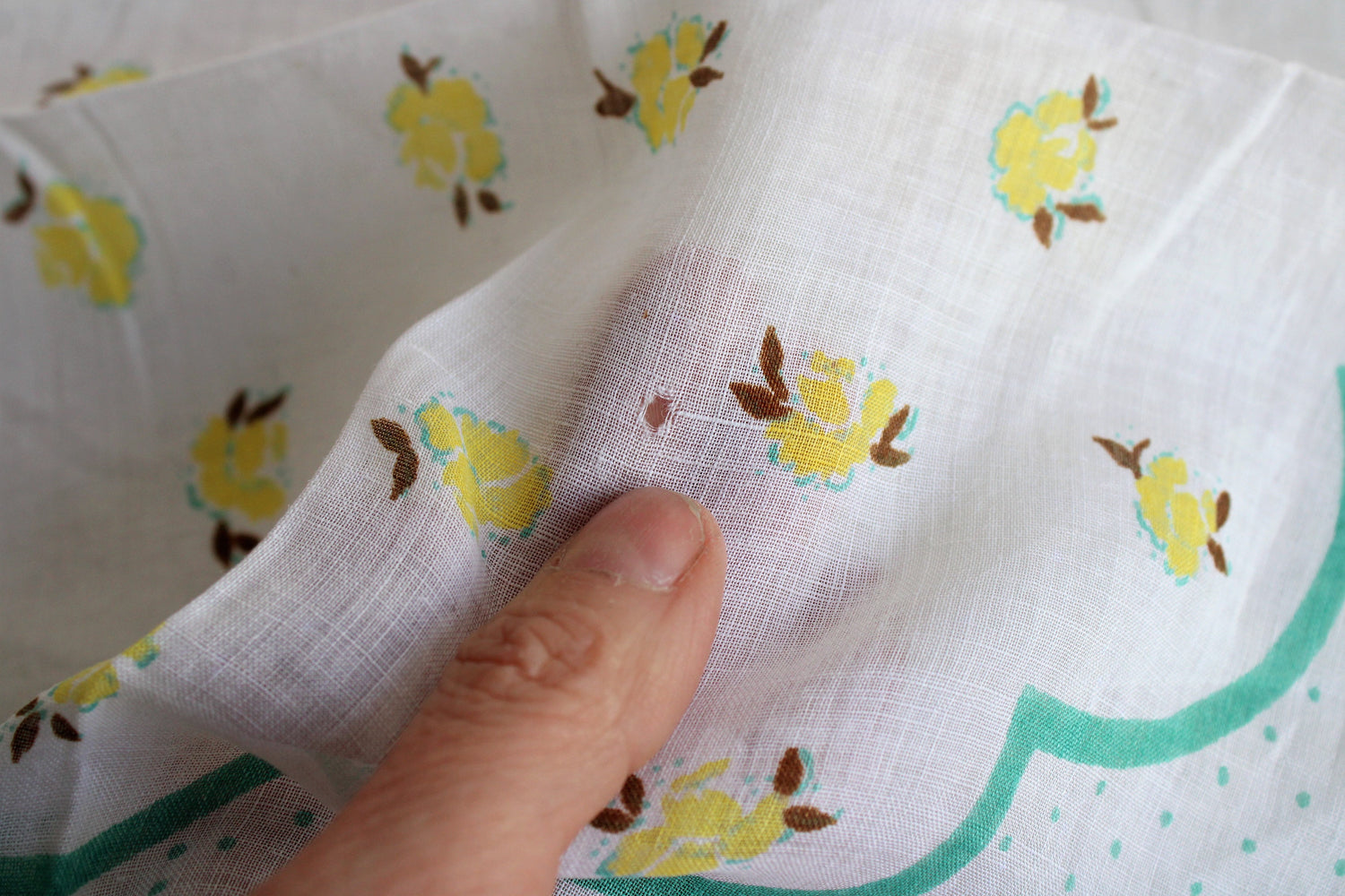 Vintage Cotton Hanky with Yellow Roses and Teal Polkadots