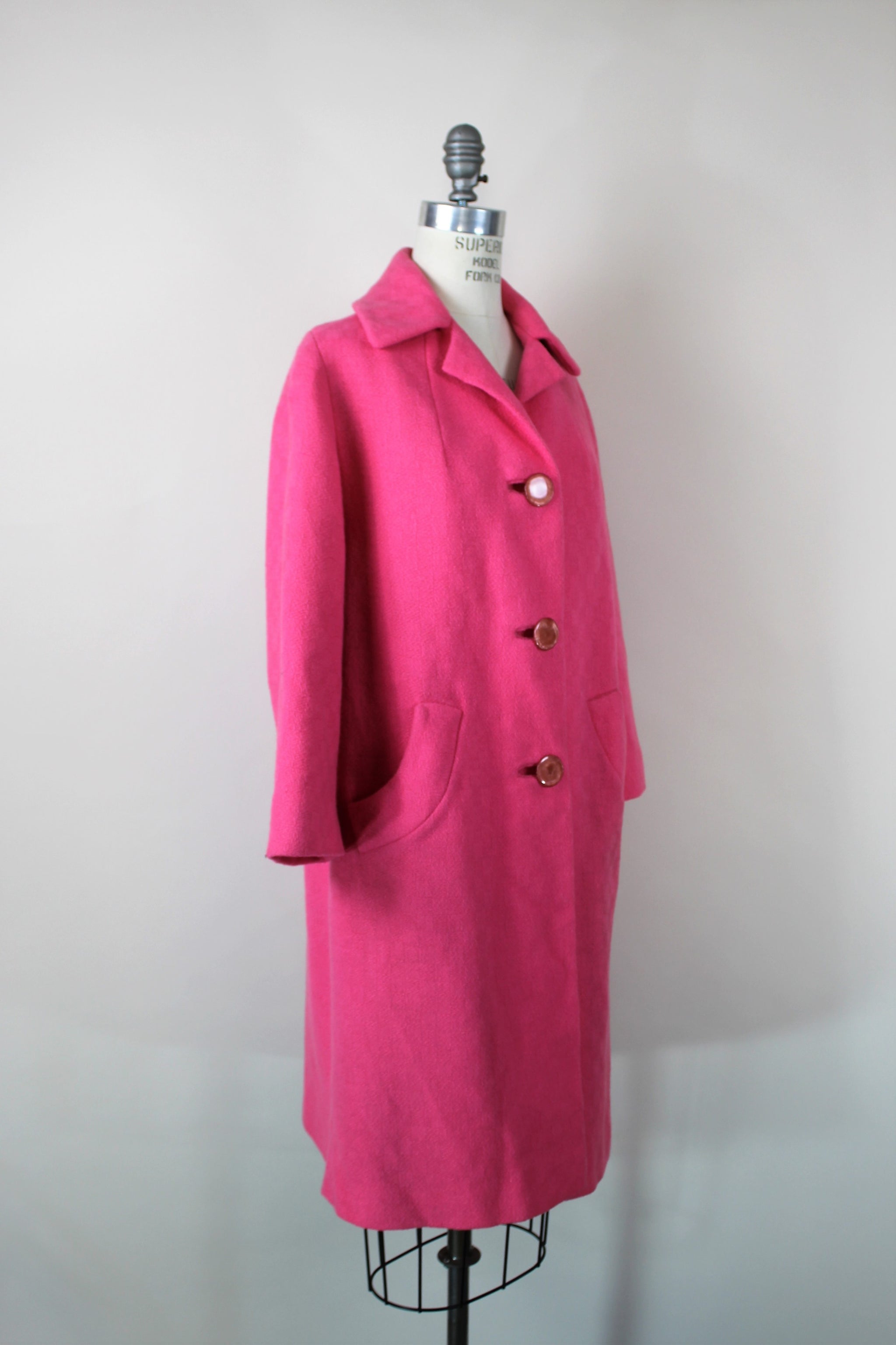 The Vintage 1960s Elle Overcoat in Pink – Toadstool Farm Vintage