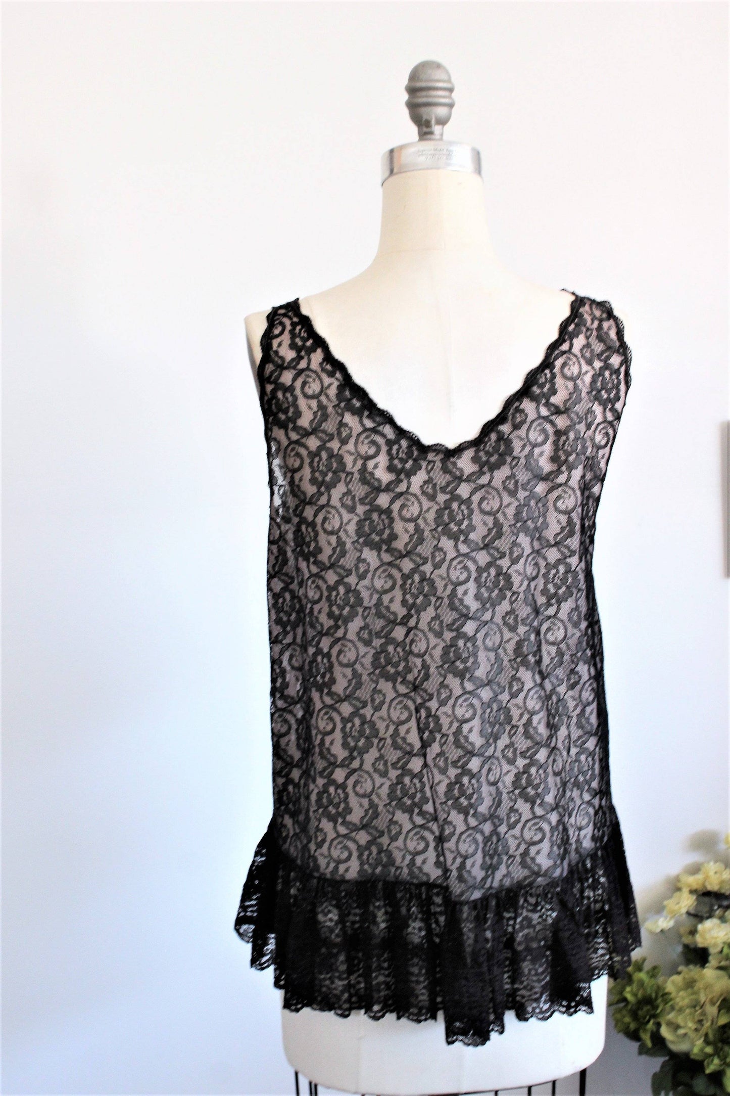 Vintage 1950s Black Lace Bed Jacket – Toadstool Farm Vintage