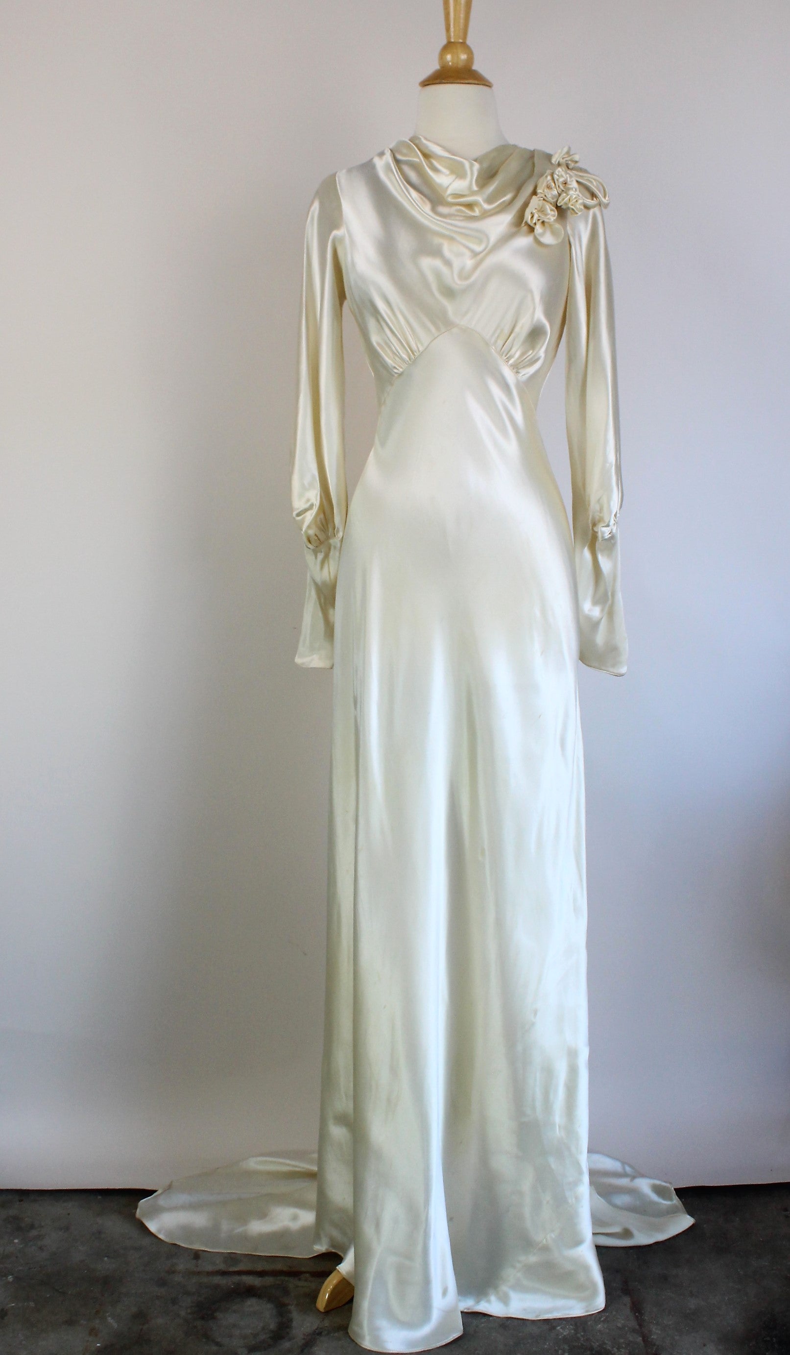 1930s wedding gown