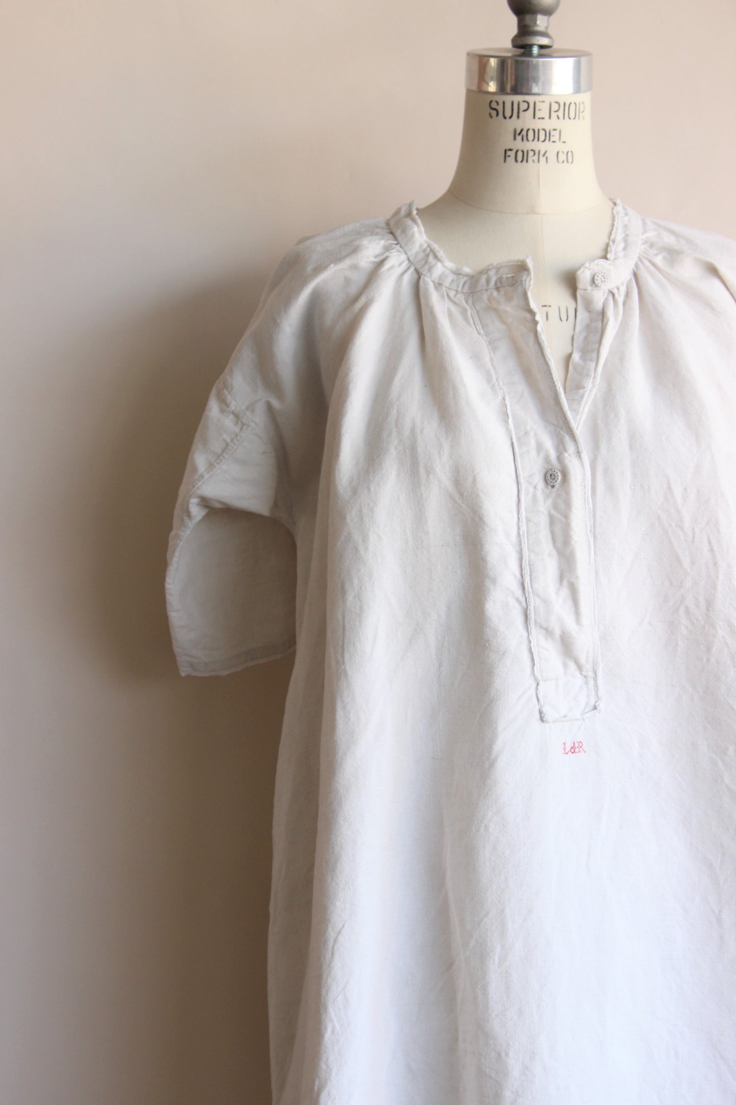 Victorian White Linen Nightgown#N# – Toadstool Farm Vintage