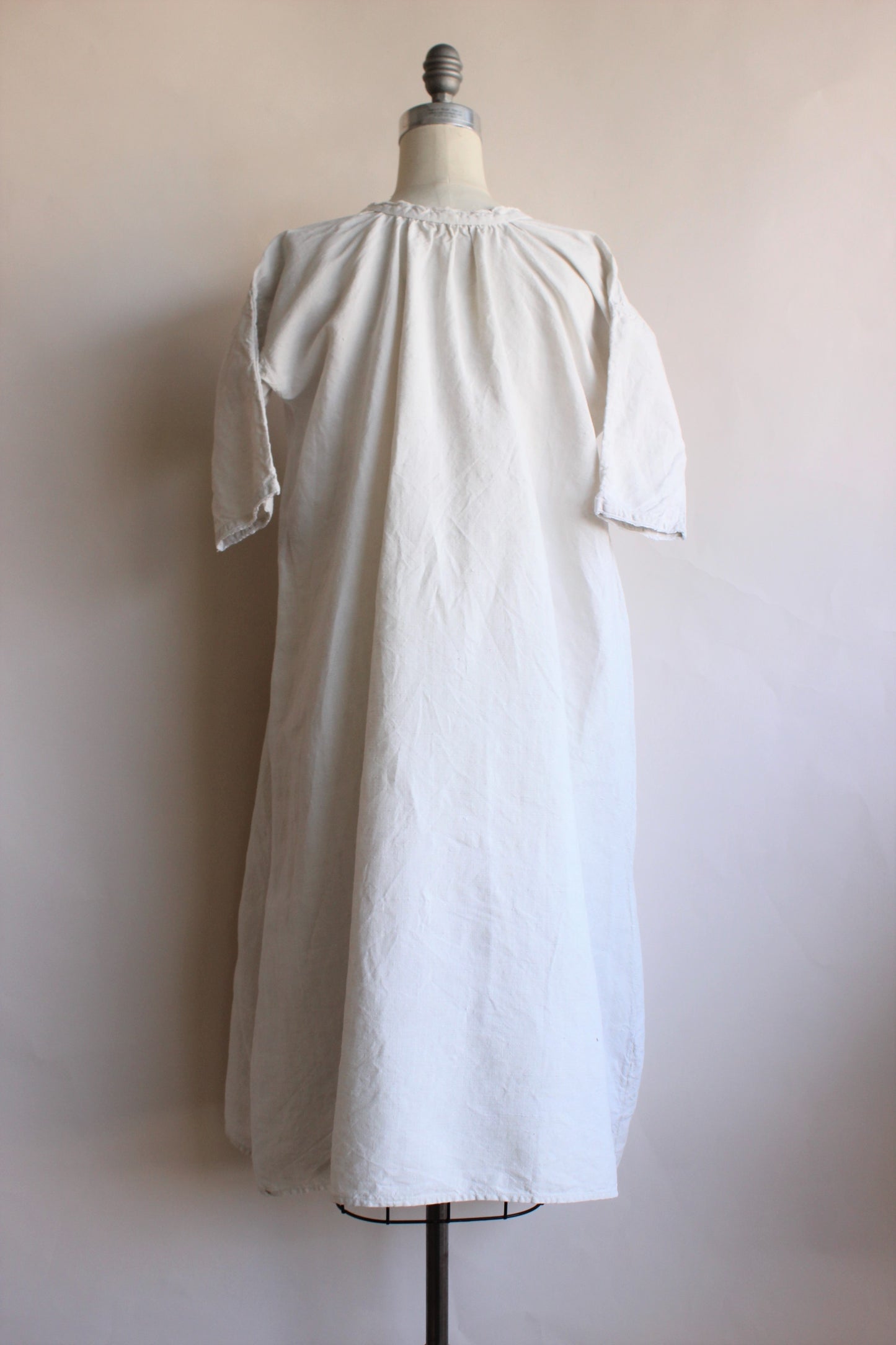 Victorian White Linen Nightgown#N# – Toadstool Farm Vintage