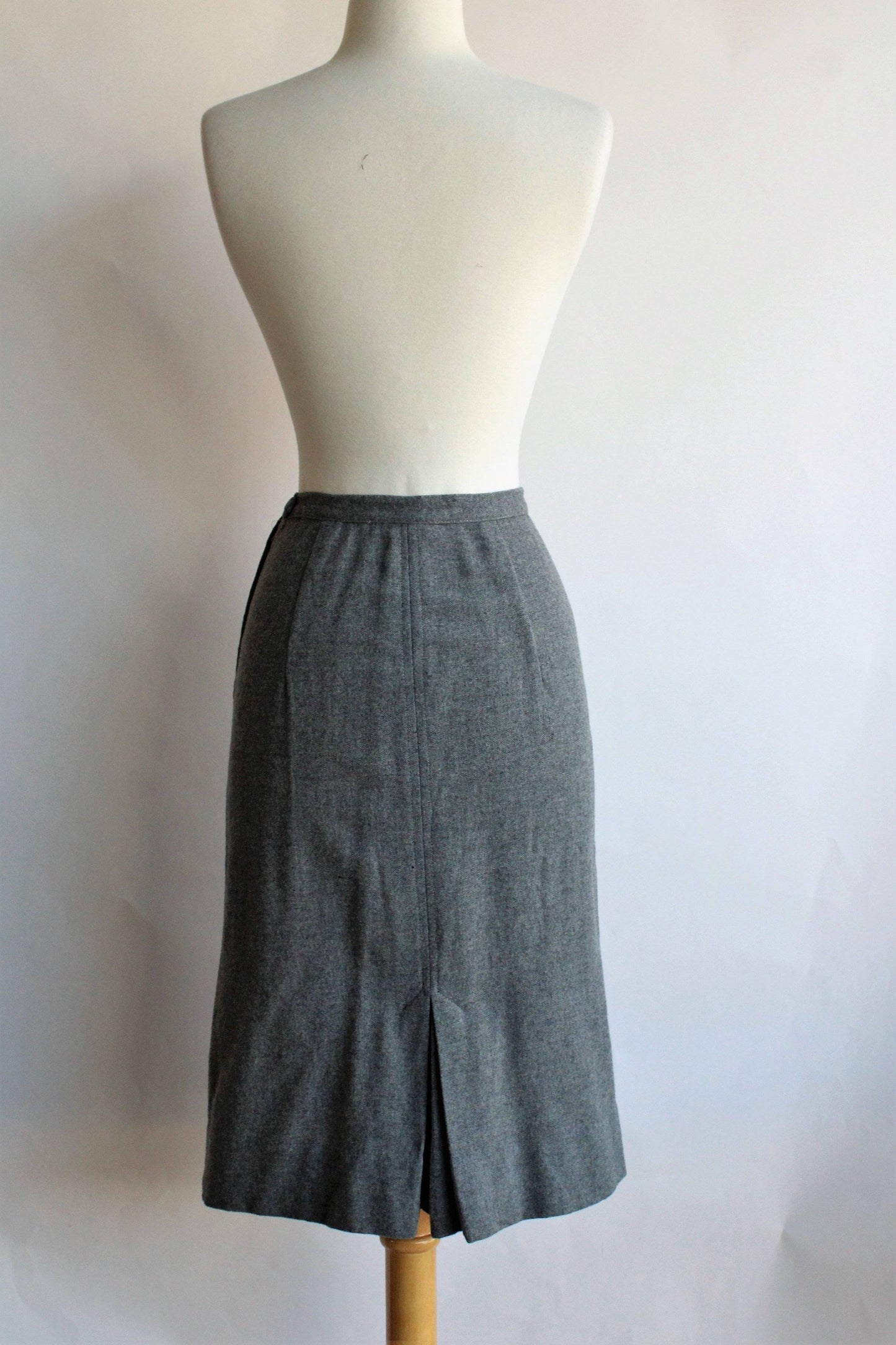 Vintage 1950s Grey Wool Skirt by Century of Boston – Toadstool Farm Vintage
