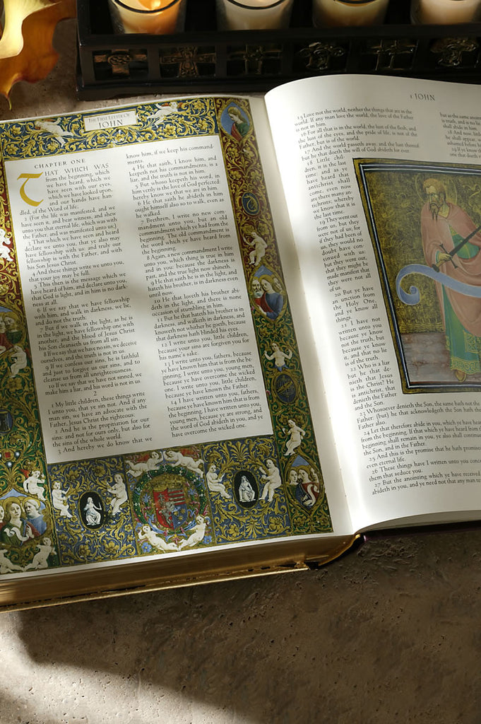 The-Holy-Bible-Illuminated-Family-Edition