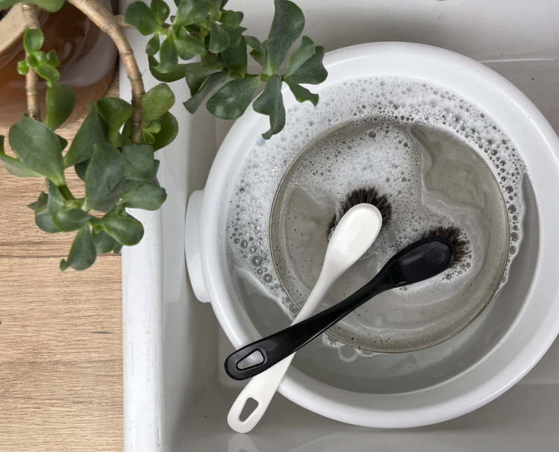 PLINT Soap + Brush Holder - Charcoal – Domaci