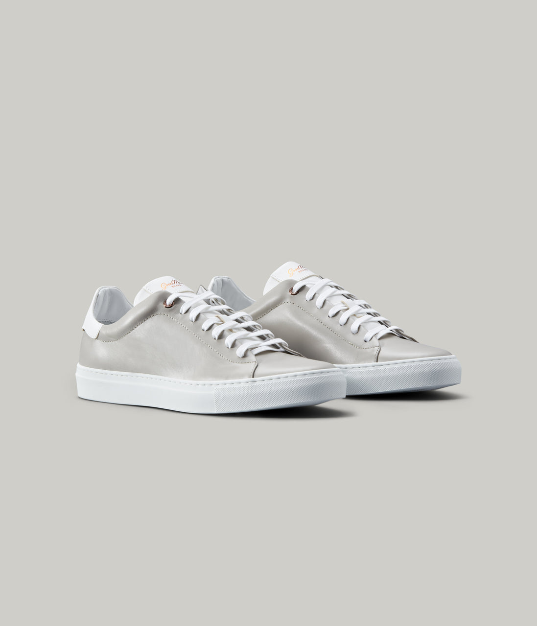 Legend Lo Top Sneaker - Calf Skin Lined 